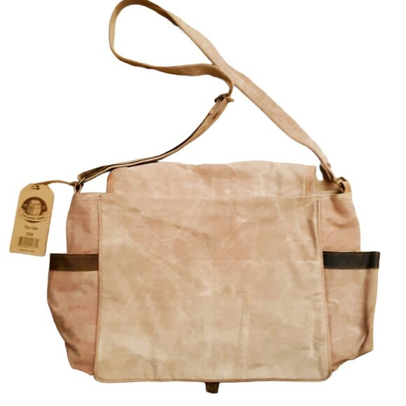 Crossbody Canvas Rugged Letter Bag By The Barrel Shack Cole NWT - Picture 2 of 6